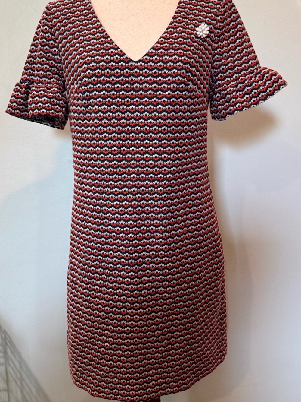 Trina Turk V-Neck Short Sleeve Patterned Women's Dress in Red, navy & White